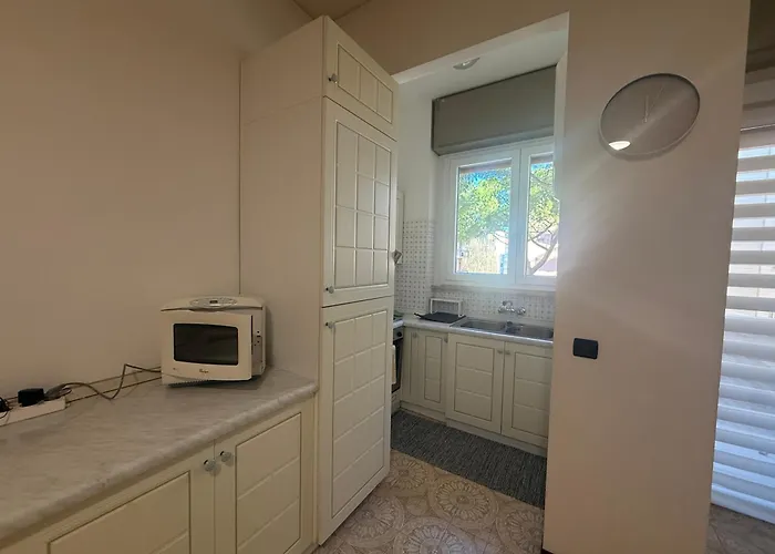 Casa Spaziosa In Centro Con Terrazza Abitabile شقة